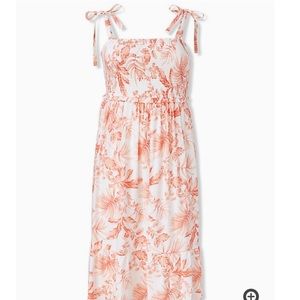 NWT Floral challis tie strap smocked midi dress